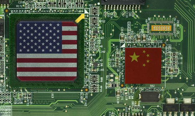 Các biện pháp của Mỹ được cho là đòn "tấn công hạt nhân" quyết bóp chết ngành chip bán dẫn Trung Quốc (Ảnh: Creaders).