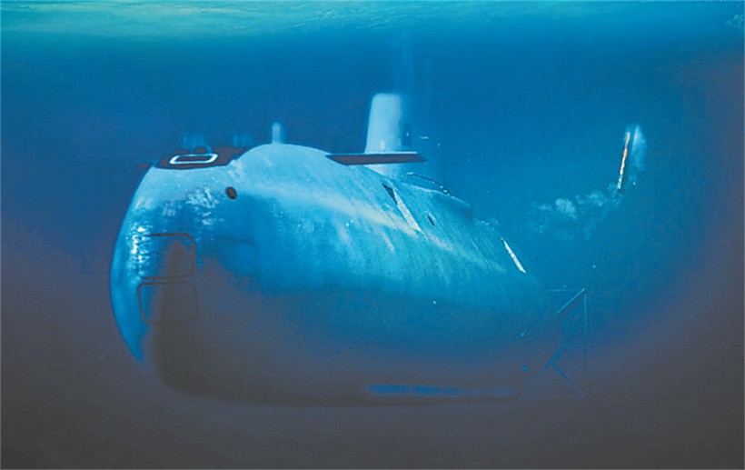 Máy bay không người lái Ninnux-103 của Israel được phóng từ tàu ngầm (Ảnh: 81.cn).