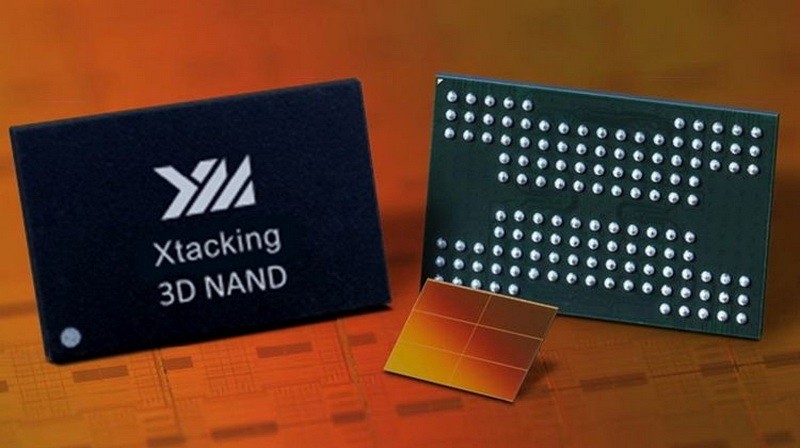 Logo trên chip bộ nhớ flash 3D NAND của YMTC. Ảnh minh họa SMCP