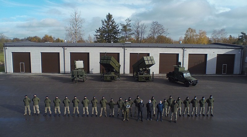 Đơn vị tên lửa phòng không NASAMS của lực lượng Litva. Ảnh Military Ukraine