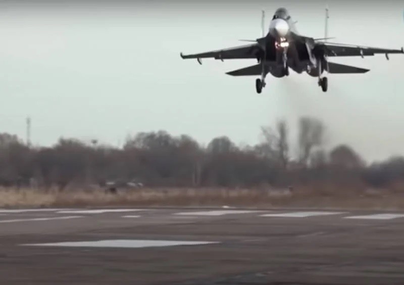 Lực lượng không quân Nga nhận thêm một lô tiêm kích Su-30SM2 mới