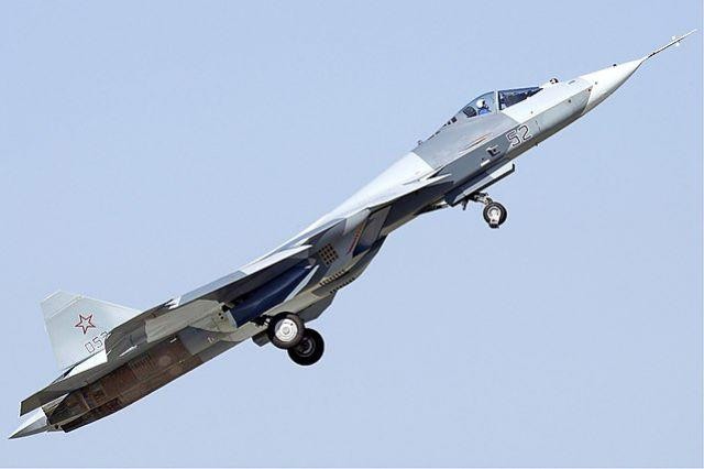 Các nước NATO mất ăn mất ngủ về tiêm kích tàng hình Su-57 của Nga (Ảnh: AIF)