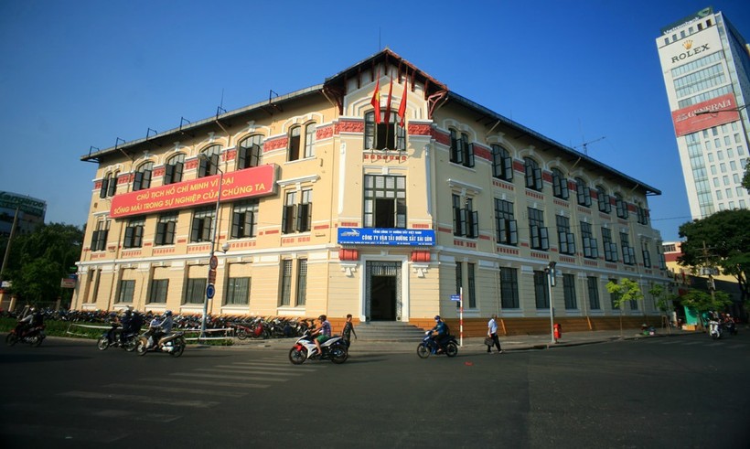 Trụ sở Công ty cổ phần Vận tải Đường sắt Sài Gòn tọa lạc tại một khu đất "siêu" đẹp: 136 Hàm Nghi - Q.1 - Tp. HCM. (Ảnh: Internet)