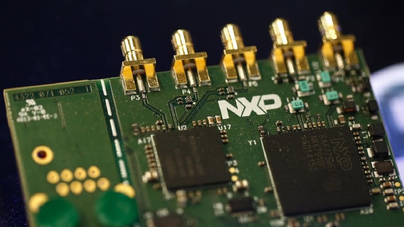 Qualcomm muốn thâu tóm NXP để đa dạng hóa doanh thu trên thị trường chip ô tô. Ảnh: The Australian