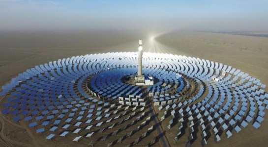 Nhà máy điện Mặt trời kiểu mới dùng công nghệ muối nóng chảy 