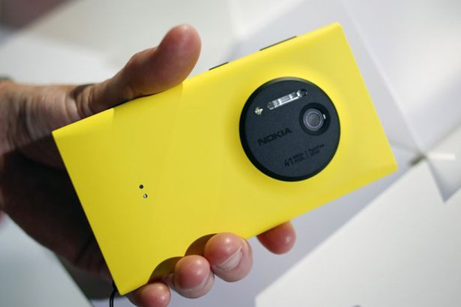 Đã hơn 3 năm, chưa có smartphone nào trang bị camera độ phân giải vượt mặt Lumia 1020