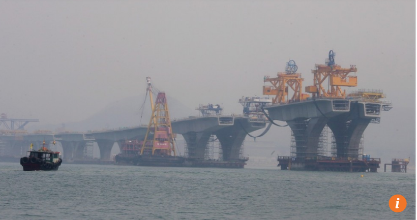 Công trình xây cầu vượt biển dài nhất thế giới