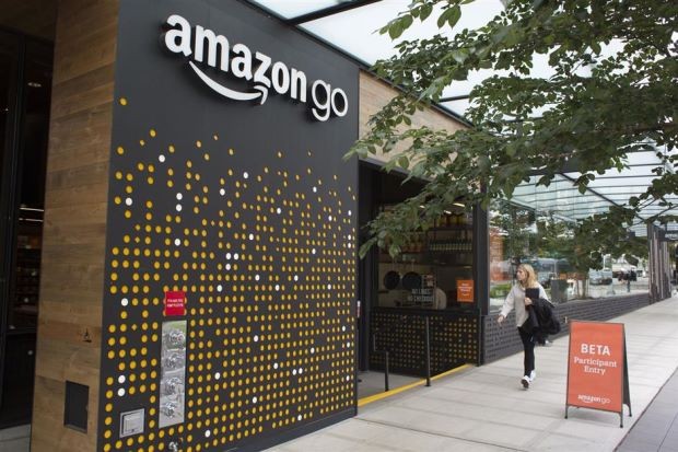 Hiện Amazon chỉ có một cửa hàng tiện ích "Amazon Go" ở Seattle và vẫn là một thử nghiệm 