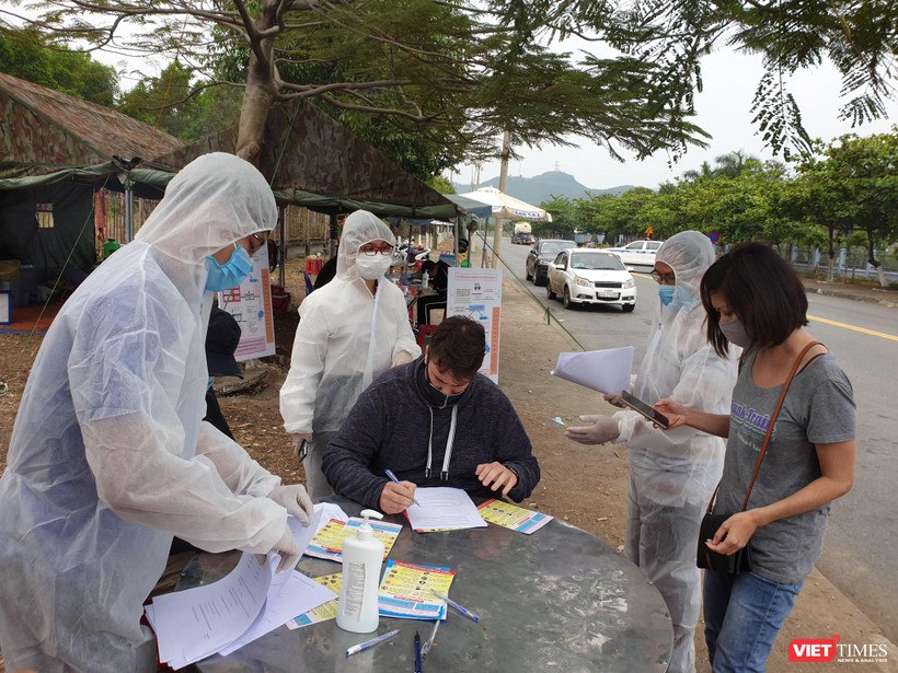Chốt chặn kiểm soát dịch bệnh COVID-19 trên địa bàn Quảng Nam