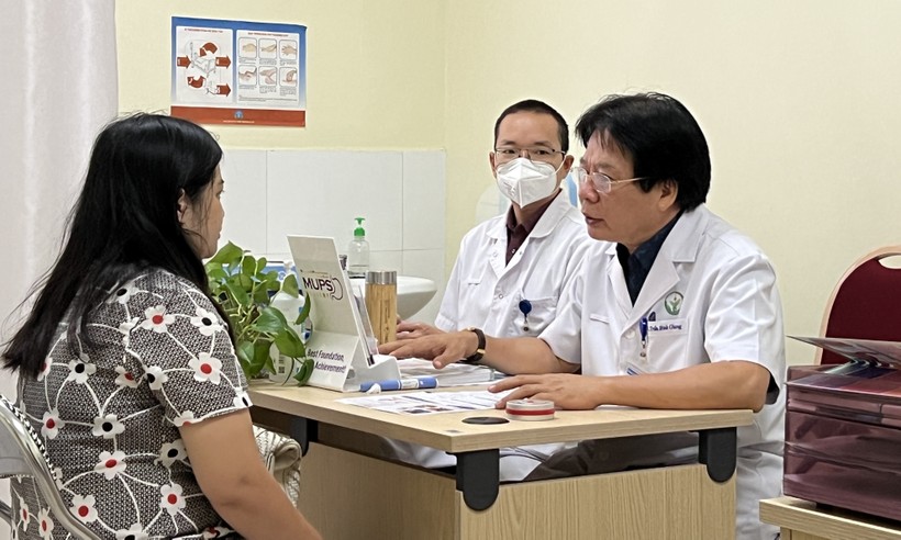 Bệnh viện Bạch Mai và Việt Đức đã hoạt động bình thường trở lại sau khi Chính phủ có các văn bản tháo gỡ khó khăn cho ngành y tế
