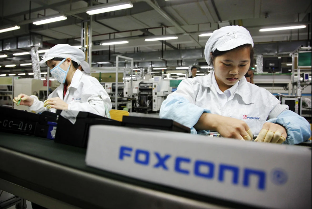 Với dự án mới của Foxconn, chúng ta sẽ sớm được nhìn thấy iPad và Macbook "Made in Vietnam". Ảnh: Gizmochina.