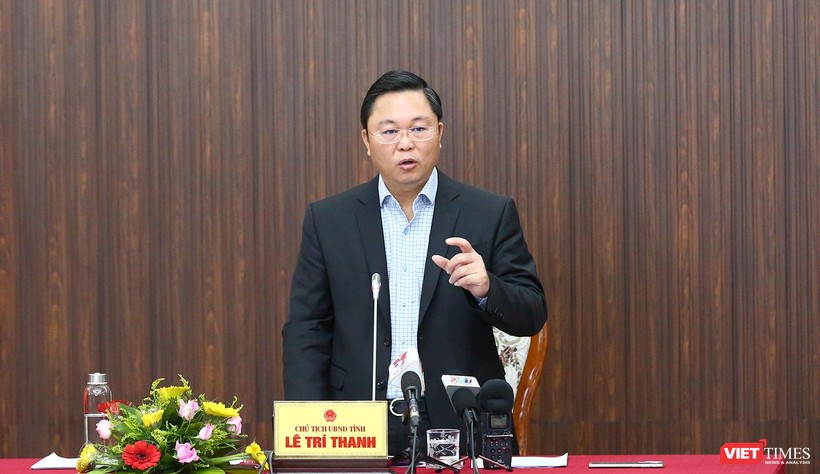 Ông Lê Trí Thanh – Chủ tịch UBND tỉnh Quảng Nam phát biểu tại buổi họp báo