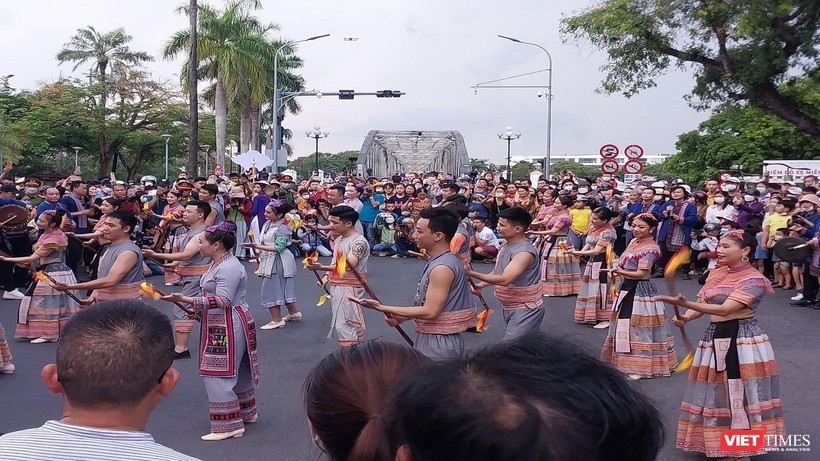 Thừa Thiên Huế trong mùa lễ hội 2023