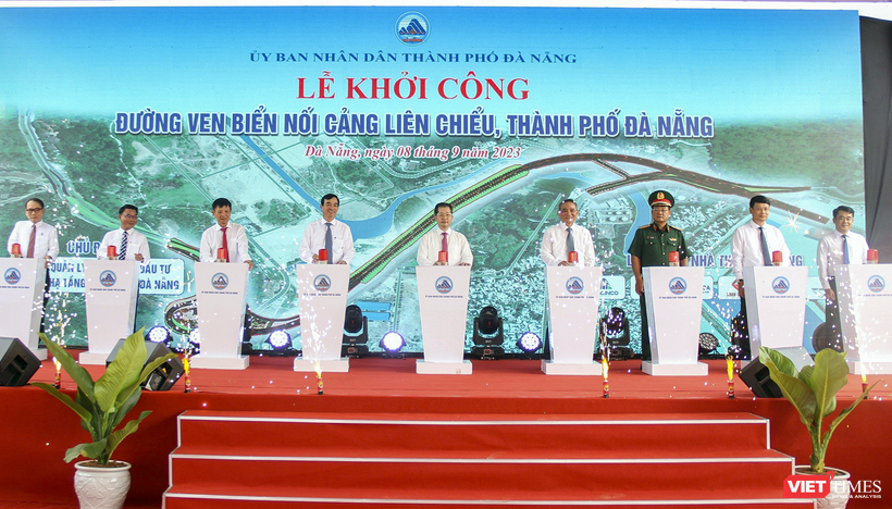 Sáng nay (8/9), UBND TP Đà Nẵng đã tổ chức lễ khởi công công trình đường ven biển nối cảng Liên Chiểu, TP Đà Nẵng.