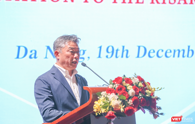 Ông Yoshikuni Wantanabe - Thị trưởng TP Kirasazu (Nhật Bản) phát biểu tại buổi xúc tiến du lịch TP Kirasazu với TP Đà Nẵng