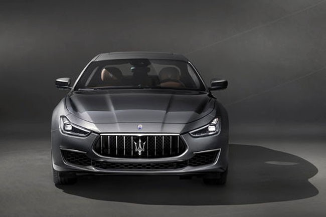 Maserati Ghibli GranLusso
Ảnh: automobilemag.com