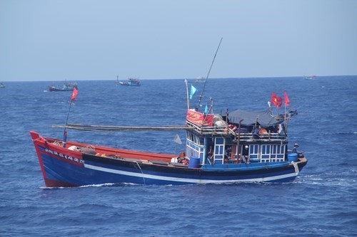 Cục Hàng không Việt Nam cho biết đang theo dõi chặt thông tin máy bay rơi theo phản ánh của ngư dân Việt Nam