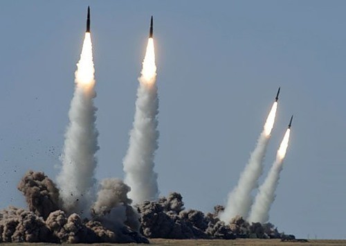 Tên lửa đạn đạo chiến thuật Iskander của Nga khai hỏa trong một cuộc tập trận