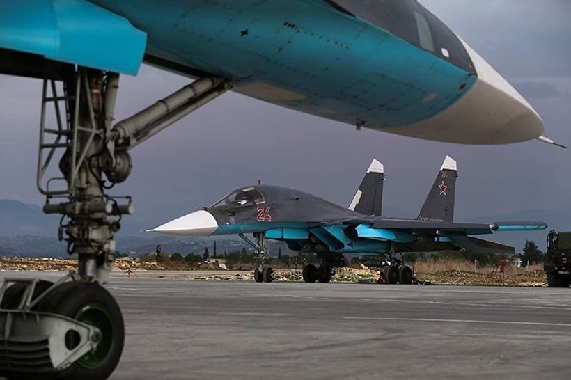 Chiến đấu cơ Su-34 của Nga tác chiến chống khủng bố tại Syria