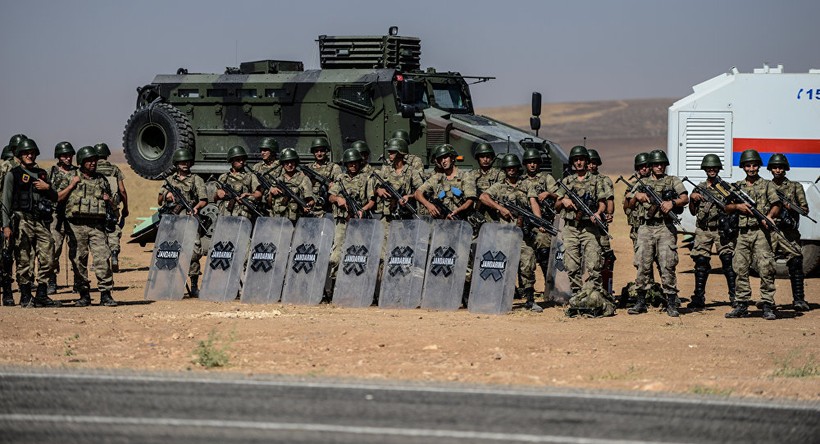 Thổ Nhĩ Kỳ tập trung quân ở biên giới giáp Syria