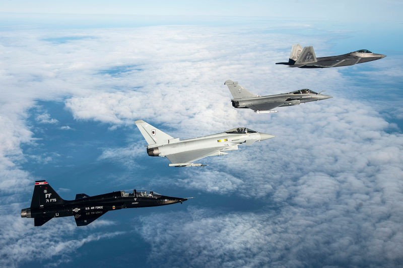 Chiến đấu cơ của không quân NATO
