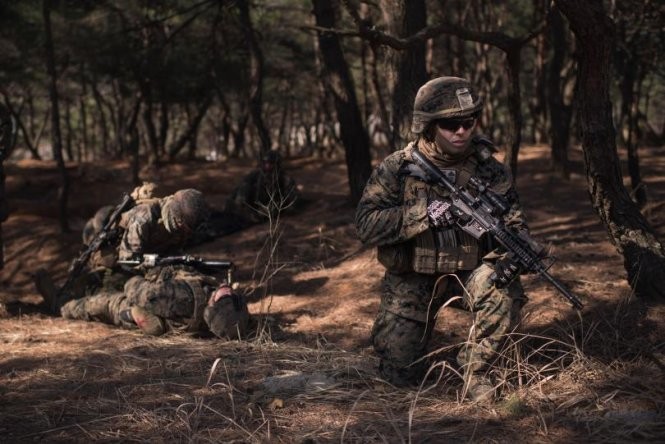 Các quân nhân Mỹ đang tham gia tập trận chung với binh sĩ Hàn Quốc - Ảnh: AFP