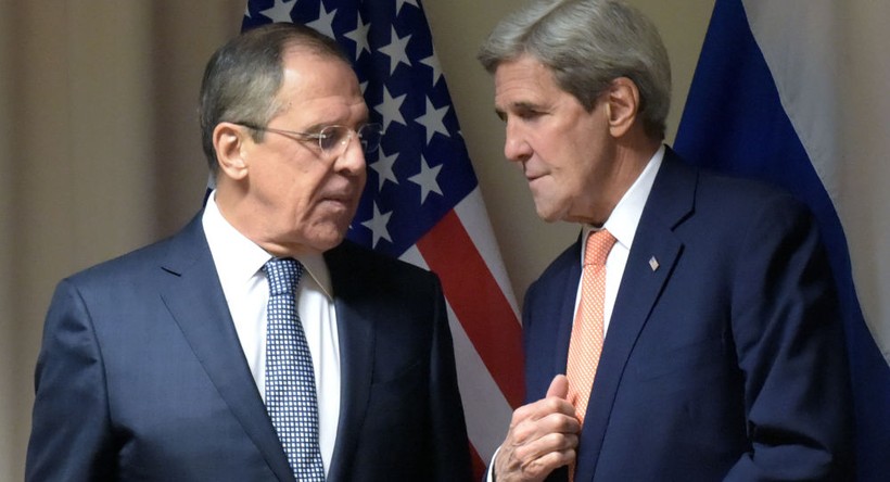Ngoại trưởng Mỹ Kerry đang thăm Nga nhằm tháo gỡ hàng loạt khúc mắc giữa đôi bên