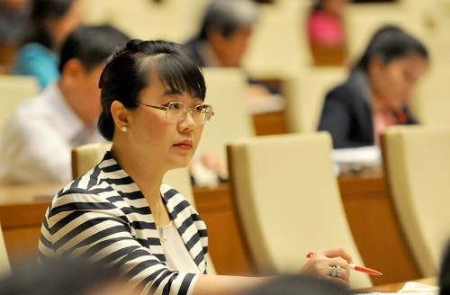 Sau khi không được công nhận tư cách đại biểu Quốc hội, bà Nguyễn Thị Nguyệt Hường sẽ bị bãi nhiệm đại biểu HĐND TP Hà Nội. 