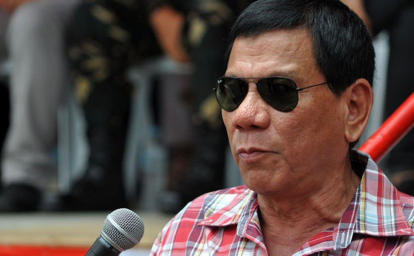 Ông Duterte khiến người ta rất khó lường với những hành động và phát ngôn gây sốc