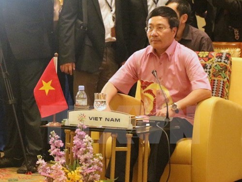 Phó Thủ tướng, Bộ trưởng Ngoại giao Phạm Bình Minh tại hội nghị Ảnh: TTXVN
