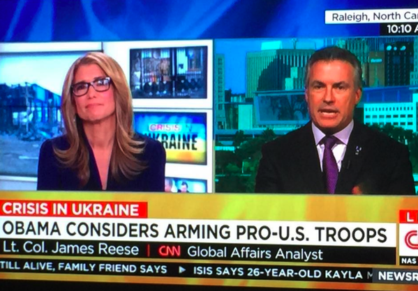 Bản tin của CNN với dòng tít "thân Mỹ (Pro-US)".