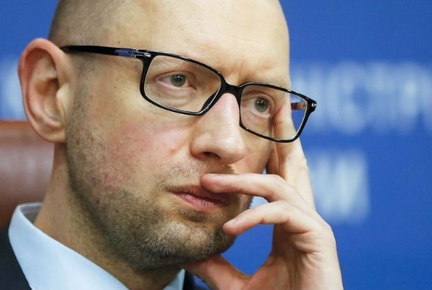 Sức ép đang gia tăng đối với đương kim Thủ tướng Arseny Yatsenyuk. Ảnh: Reuters