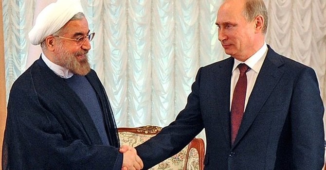 Tổng thống Iran và Tổng thống Nga - AFP/Getty Images