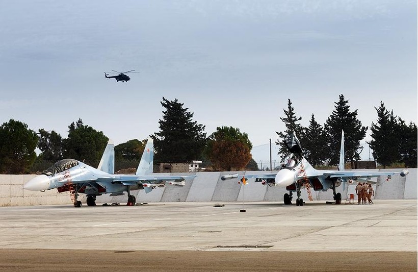 Những video mới nhất không quân Nga không kích IS