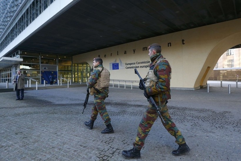 Bỉ hai ngày bị bắt giữ 21 nghi can khủng bố