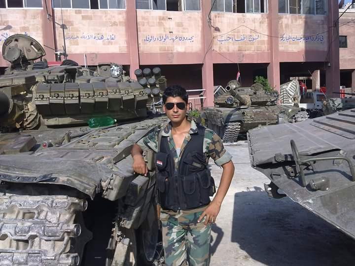 Xe tăng T-72AB quân đội Syria trong xưởng sửa chữa, phục hồi