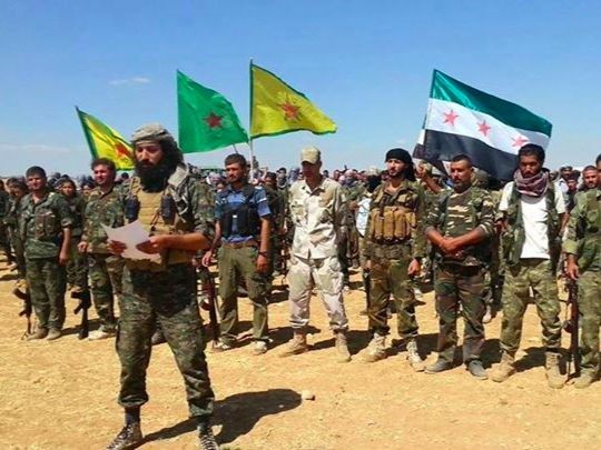 Lực lượng Dân chủ Syria SDF bất ngờ tấn công Quân đội Syria tự do FSA