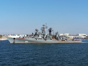 Khinh hạm tên lửa "Smetlivyi" khởi hành từ Sevastopol tới Syria