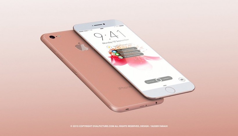 Cận cảnh “đập hộp” chiếc iPhone SE vàng hồng đầu tiên trên thế giới