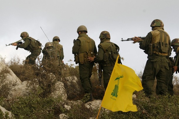 Quân đội Syria và Hezbollah tấn công đóng cửa khẩu biên giới Jaroud 'Arsal