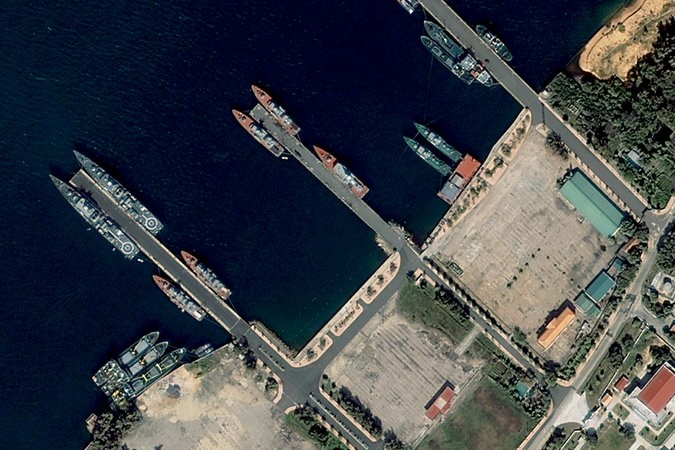 Cảng Cam Ranh nhìn từ vệ tinh