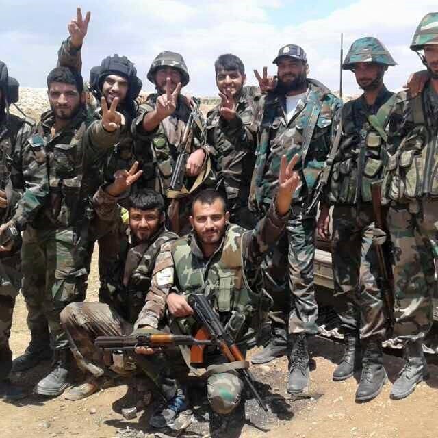 Quân đội Syria tái chiếm lại đồi Tal Sawanah, gần mỏ khí al-Sha'ar