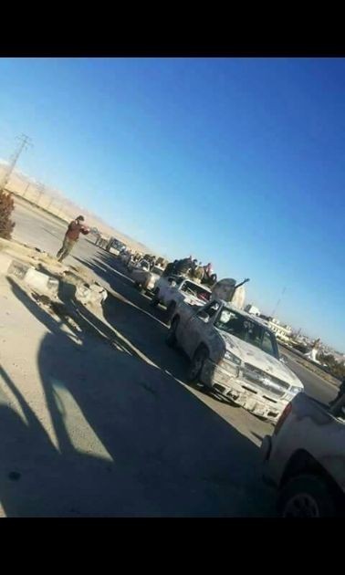 Lực lượng Diều hâu Sa mạc tiến về hướng đông Hama