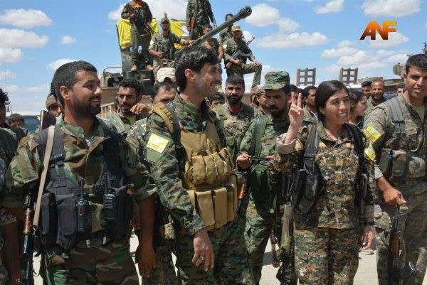 Lực lượng Dân chủ Syria đánh chiếm 3 làng gần thành phố Menbeij