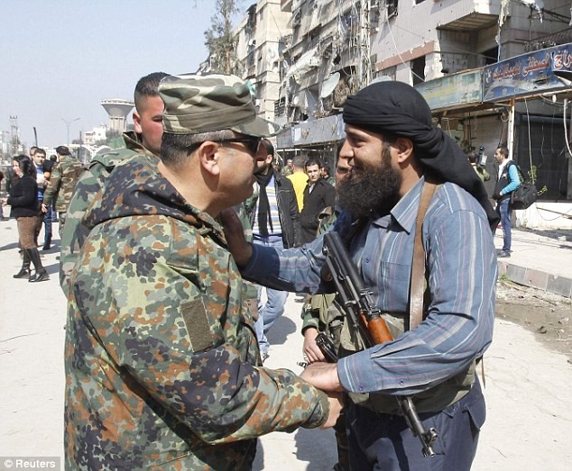 Quân đội Syria và Hồi giáo cực đoan ký thỏa thuận ngừng bắn ở thị trấn Zabadani
