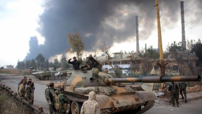 Các binh sĩ Syria trên chiến trường Nam Aleppo