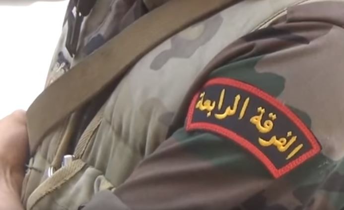 Phù hiệu Sư đoàn cơ giới số 4 quân đội Syria