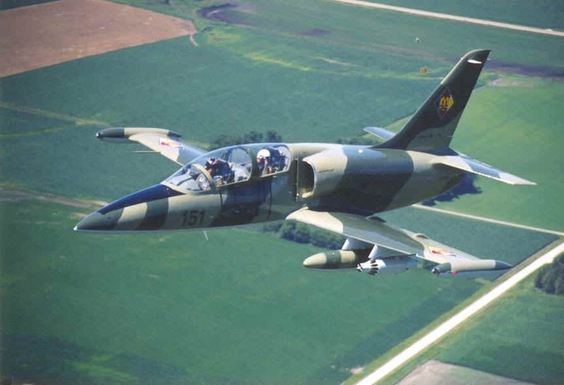 Máy bay huấn luyện L-39 Tiệp Khắc