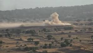 Không quân Israel không kích quân đội Syria trên cao nguyên Golan