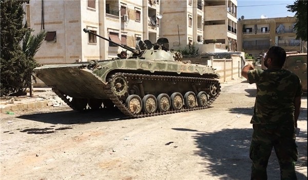 Quân đội Syria chiến đấu trên chiến trường Hama